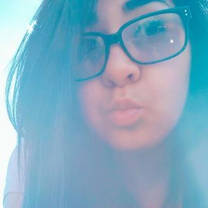 Meet your Posher, Silvia vanessa